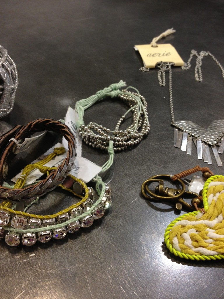 petits bijoux à petits prix chez American Eagle