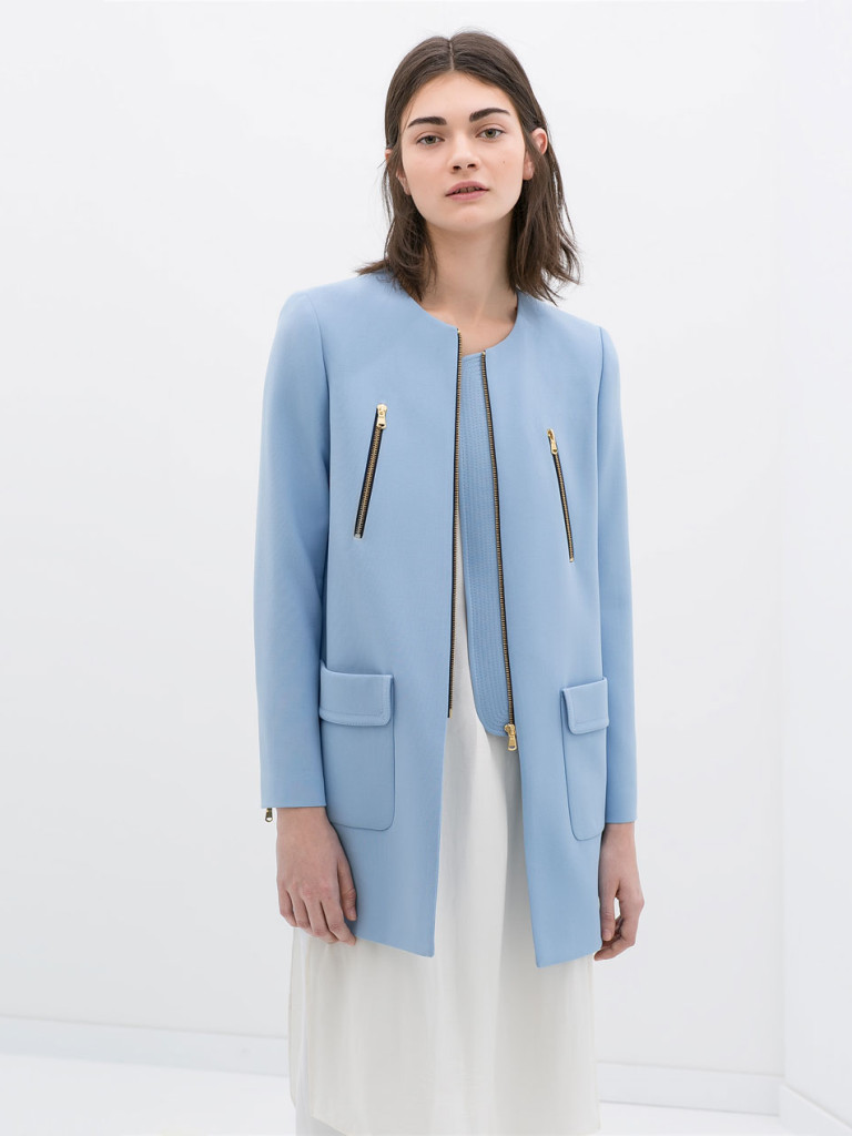 Bleu en ciel en solde chez Zara.